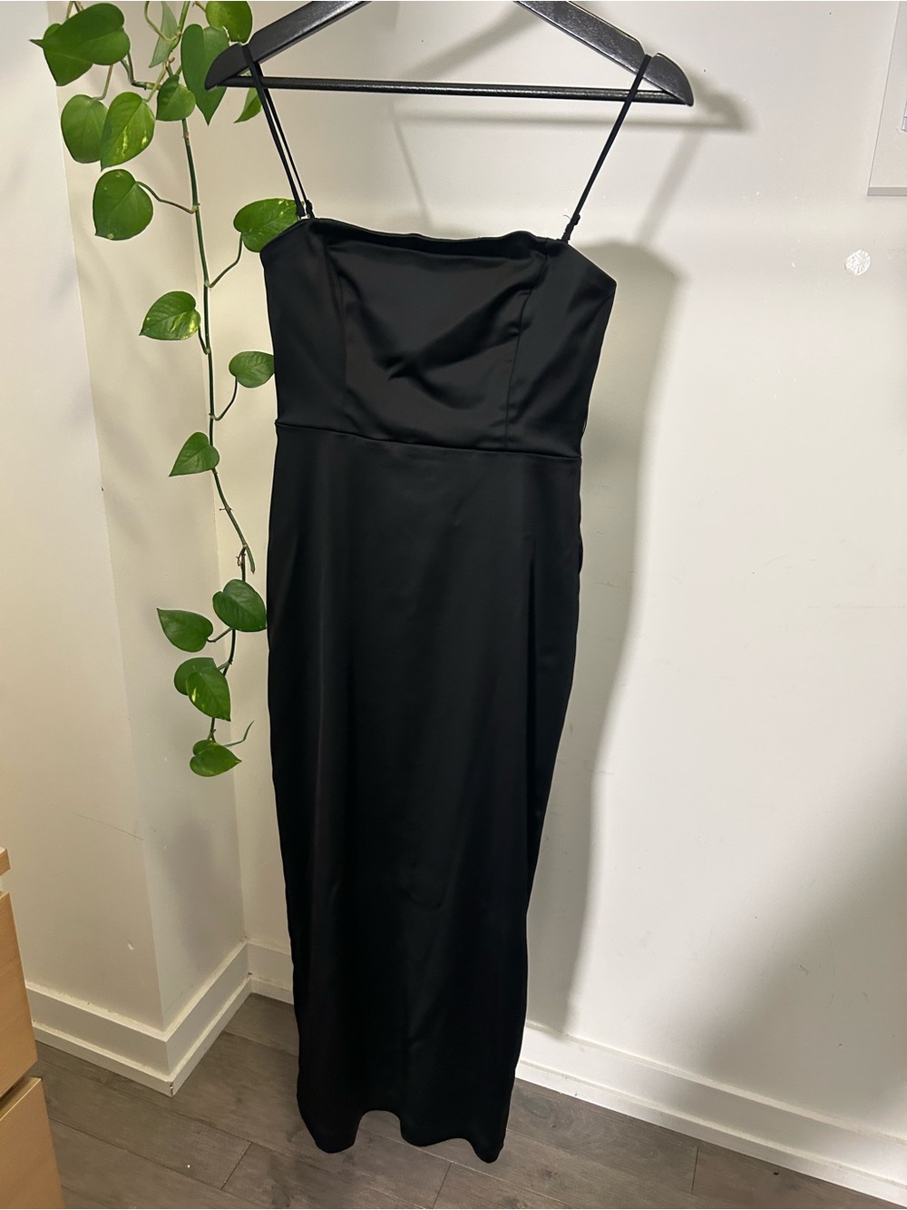 Abercrombie & Fitch Black Strapless Satin Slip Dress
